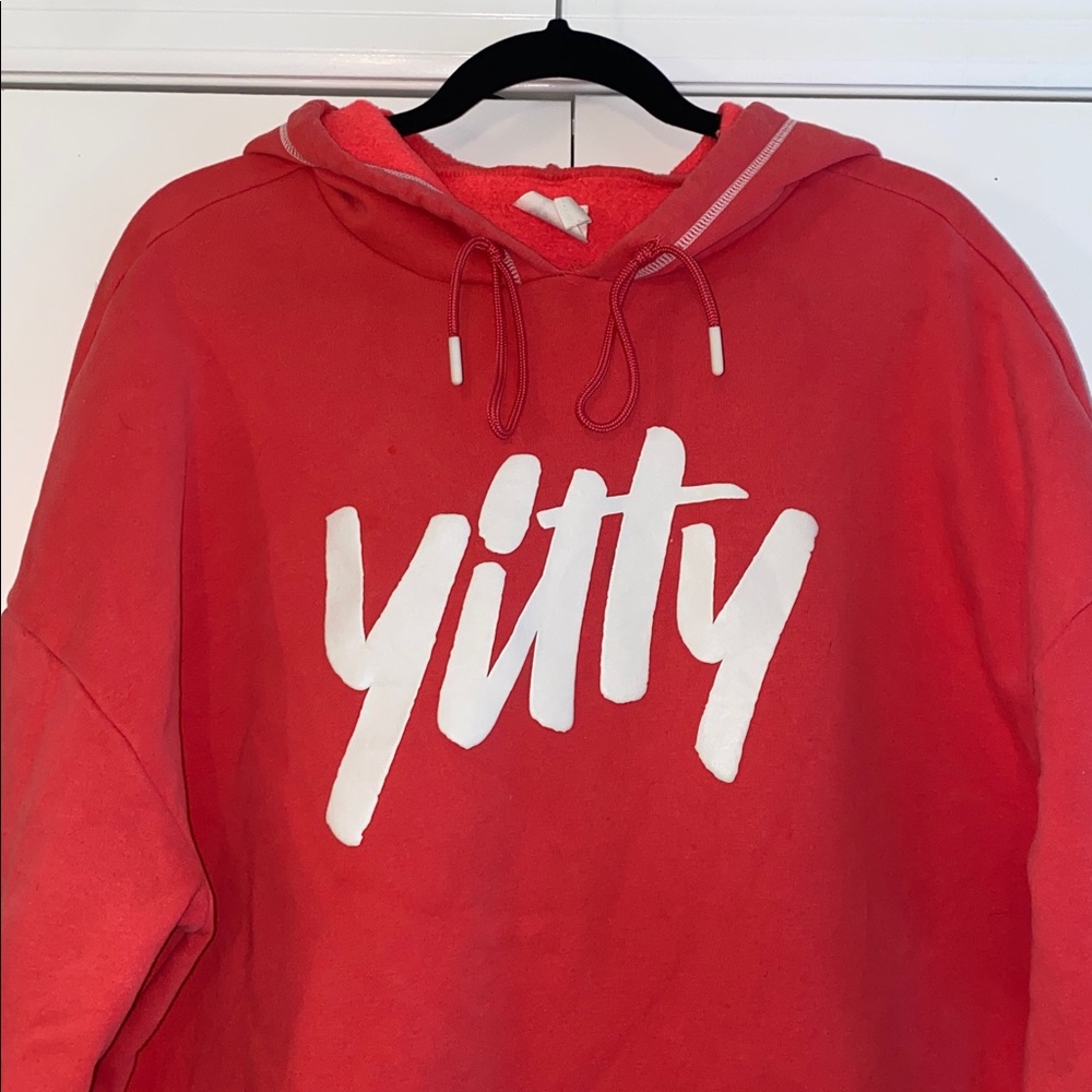 Yitty Coral Pink Sweatshirt size XL - Picture 2 of 7